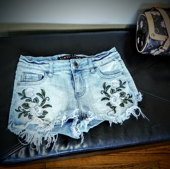 Tinseltown Shorts Sexy Faded Denim Embroidered Short Shorts Poshmark